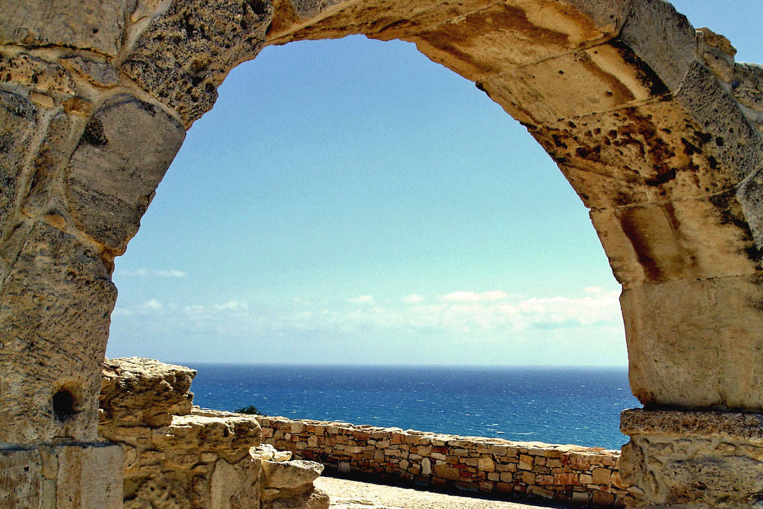 Legacy Links, image © Ben Mobley | Dreamstime.com Legacy Links, image © Ben Mobley | Dreamstime.com